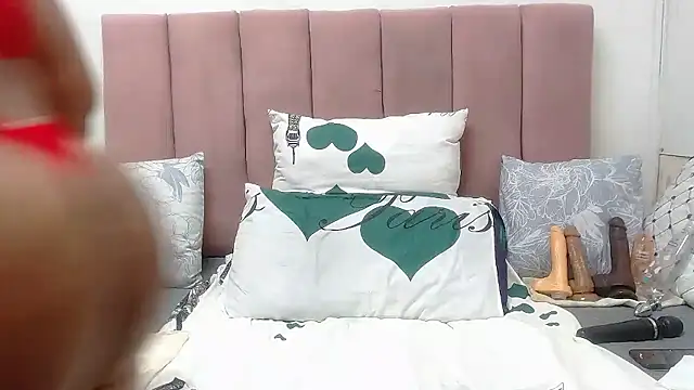 RoundaAssx22 online show from January 12, 10:09 am