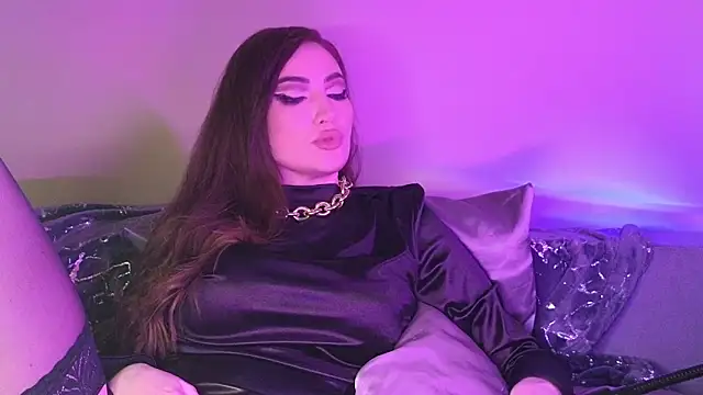 AliceJameson online show from November 4, 9:25 pm