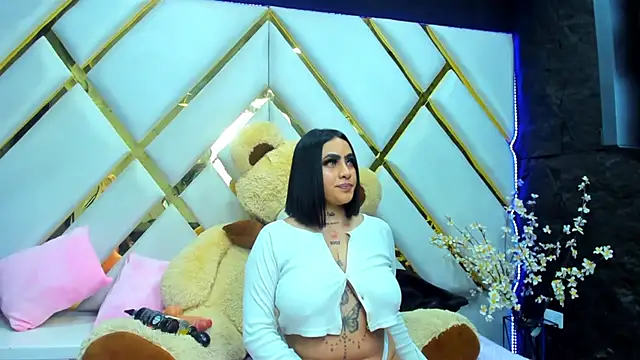 nikky latin online show from September 30, 3:55 am