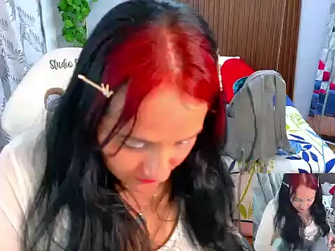 kataleya 29 online show from February 27, 8:20 pm