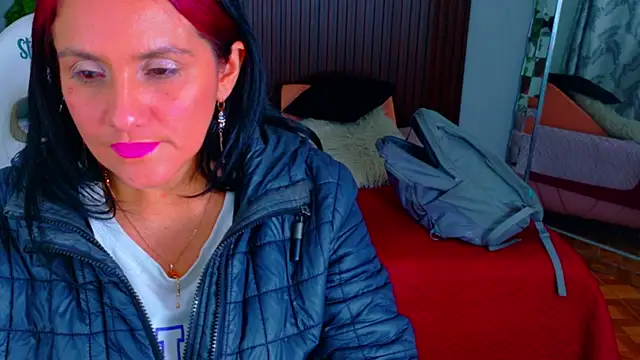 kataleya 29 online show from May 13, 8:16 pm