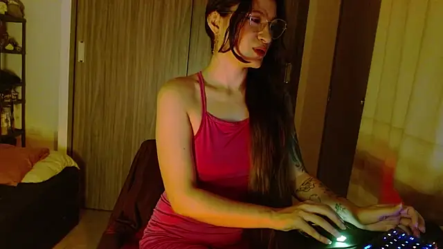 lia ana online show from February 28, 6:03 am