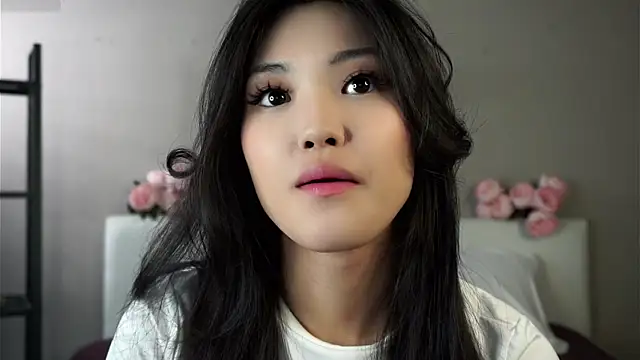 Snapshot of FancyEsten chatting on September 19, 7:32 am FancyEsten online show from September 19, 7:32 am