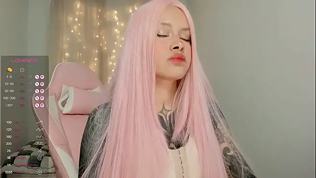 AlinaLukyanova online show from February 21, 4:13 am