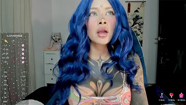AlinaLukyanova online show from May 3, 4:40 am