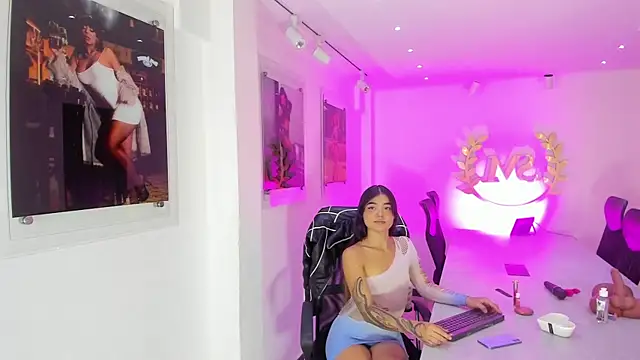 AbbyBeck online show from May 9, 12:32 pm