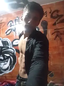 Snapshot of alexandercruz chatting on March 5, 1:23 am alexandercruz online show from March 5, 1:23 am