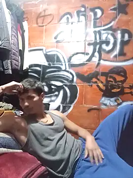 Snapshot of alexandercruz chatting on March 13, 12:06 am alexandercruz online show from March 13, 12:06 am