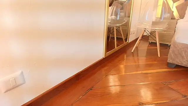 zarah andrew   online show from October 15, 12:05 pm