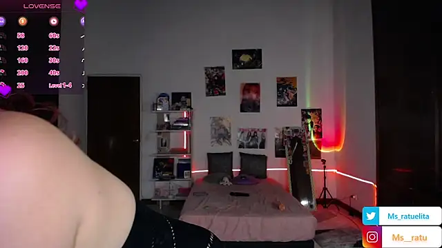 hazyjane  online show from September 15, 4:29 pm