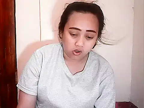 Pinay Chubby20 online show from May 15, 10:17 pm