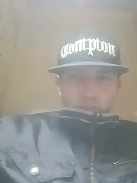 Snapshot of Narckse chatting on November 23, 9:31 am Narckse online show from November 23, 9:31 am