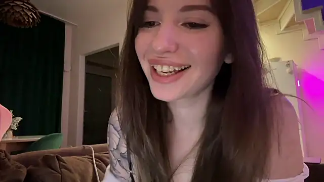 Snapshot of Voytinyme chatting on November 12, 7:24 pm Voytinyme online show from November 12, 7:24 pm