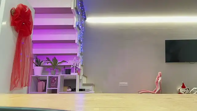 Snapshot of Voytinyme chatting on November 22, 7:51 am Voytinyme online show from November 22, 7:51 am