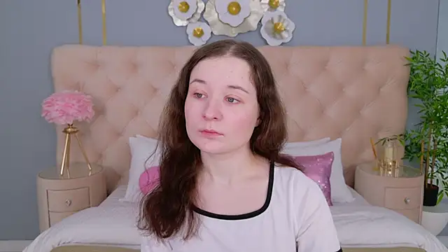 Snapshot of NancyJonson chatting on March 10, 3:00 am NancyJonson online show from March 10, 3:00 am