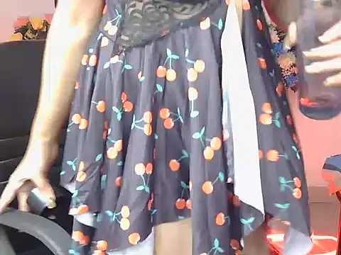 Snapshot of Hotti_figure chatting on October 7, 2:09 am Hotti figure online show from October 7, 2:09 am