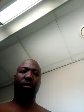 luckydecoolguy online show from February 14, 1:19 pm