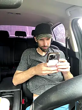 Snapshot of thejohnryancollection chatting on September 20, 7:37 pm thejohnryancollection online show from September 20, 7:37 pm