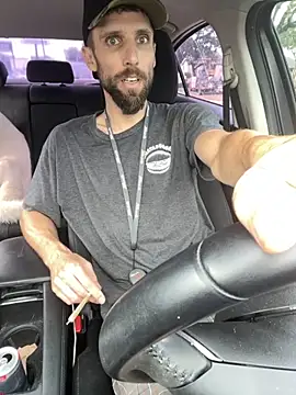 Snapshot of thejohnryancollection chatting on October 8, 9:12 pm thejohnryancollection online show from October 8, 9:12 pm