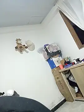 Snapshot of Fernandar2025 chatting on December 17, 3:01 am Fernandar2025 online show from December 17, 3:01 am