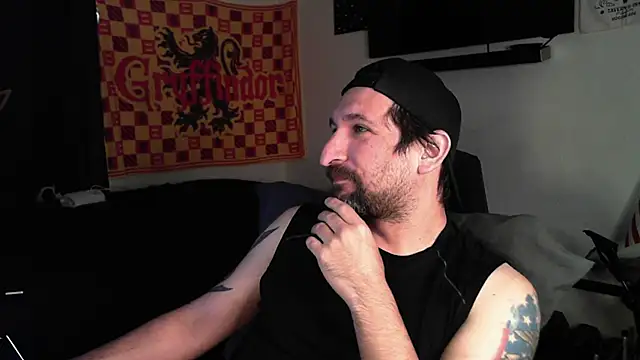 DevilPup75  online show from October 6, 6:27 pm