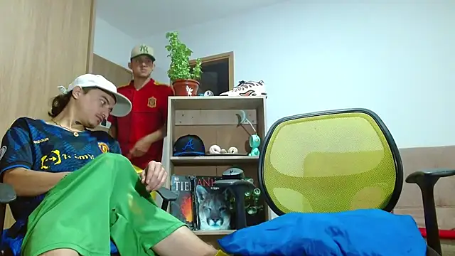 skinny23cm online show from October 18, 10:49 am