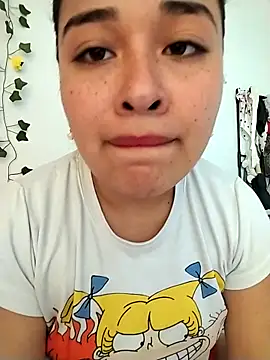 Snapshot of sara-lopez1 chatting on September 17, 4:52 pm sara-lopez1 online show from September 17, 4:52 pm