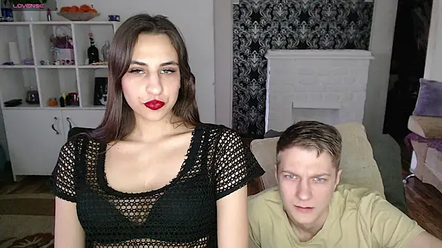 leilajul online show from January 19, 2:43 pm