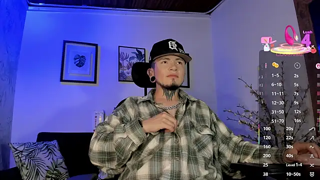 tyler jones  online show from October 3, 5:59 am