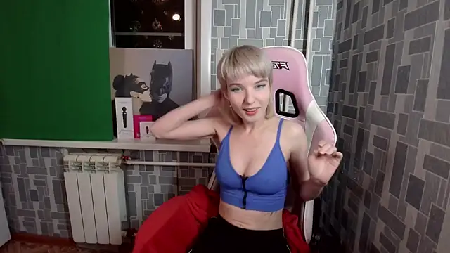 Snapshot of Madelaineses chatting on January 31, 8:07 pm Madelaineses online show from January 31, 8:07 pm