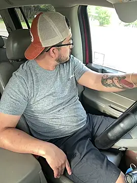 Dwizzlerperizzlee online show from July 18, 1:15 pm