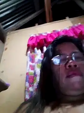 Huge mama69 online show from January 10, 9:33 am