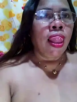 Huge mama69 online show from May 9, 8:41 am