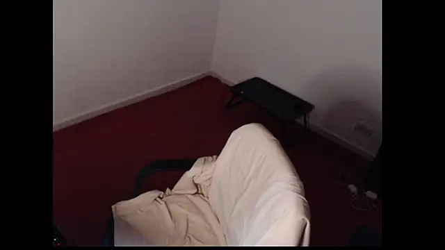 Snapshot of meganmiauu chatting on March 29, 12:05 pm meganmiauu online show from March 29, 12:05 pm