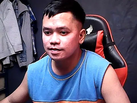 sweet sexyasian69 online show from March 17, 5:44 am