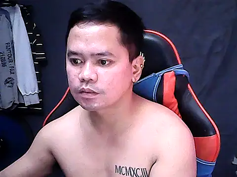 sweet sexyasian69 online show from May 10, 9:53 pm