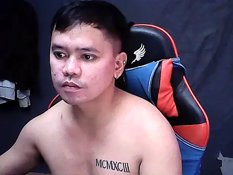 sweet sexyasian69 online show from May 17, 9:17 am