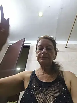 Snapshot of MaryeLunna chatting on May 23, 12:16 am MaryeLunna online show from May 23, 12:16 am