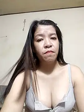 Snapshot of Sexy-sugertits20 chatting on September 15, 11:21 am Sexy-sugertits20 online show from September 15, 11:21 am