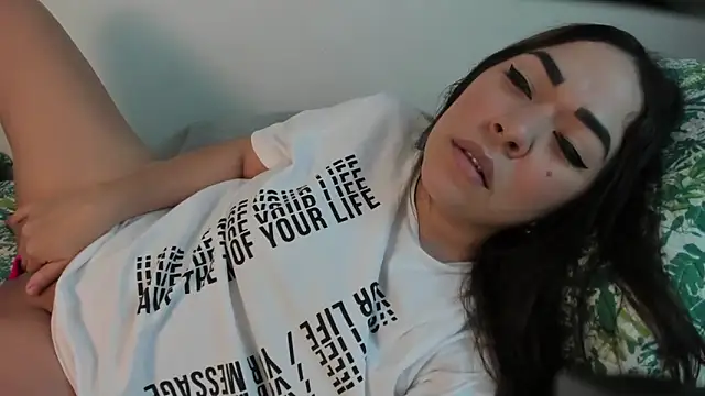 Snapshot of Brianna_Angelina chatting on March 1, 1:53 am Brianna Angelina online show from March 1, 1:53 am