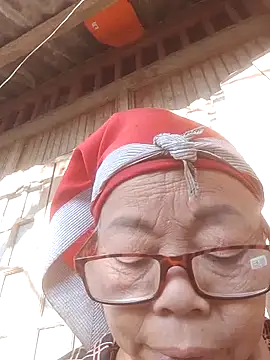 VangLe73 online show from November 25, 8:25 am