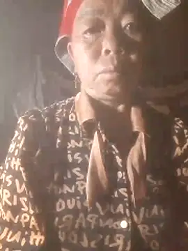 VangLe73 online show from April 2, 10:51 pm