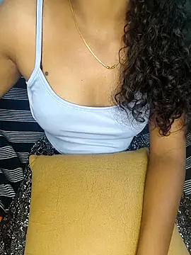 Tamilpallavi online show from September 18, 5:53 am