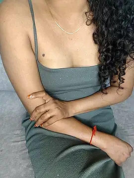 Tamilpallavi online show from January 15, 4:22 pm