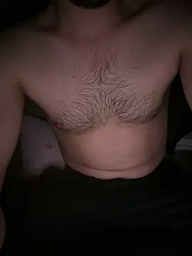 Snapshot of fahr309 chatting on April 2, 11:13 pm fahr309 online show from April 2, 11:13 pm