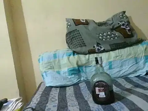 Snapshot of ahhnatti chatting on February 16, 3:52 pm ahhnatti online show from February 16, 3:52 pm