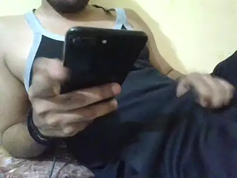 Snapshot of ahhnatti chatting on February 27, 2:50 pm ahhnatti online show from February 27, 2:50 pm