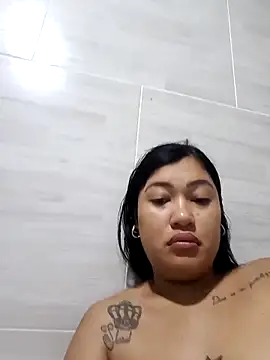 Snapshot of linda_ber30 chatting on October 22, 1:11 pm linda ber30 online show from October 22, 1:11 pm