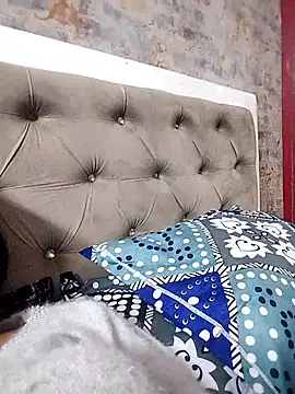 Soniya Roy online show from November 15, 9:17 am