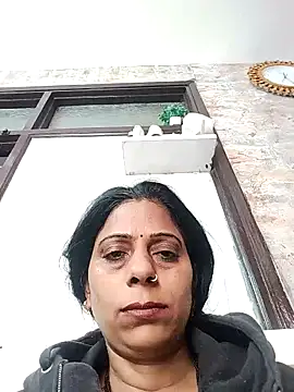 Soniya Roy online show from November 25, 8:03 am